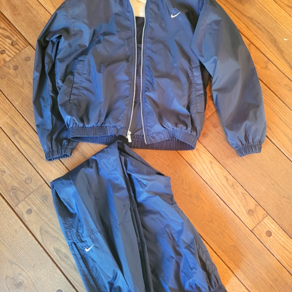 Nike track jogging set